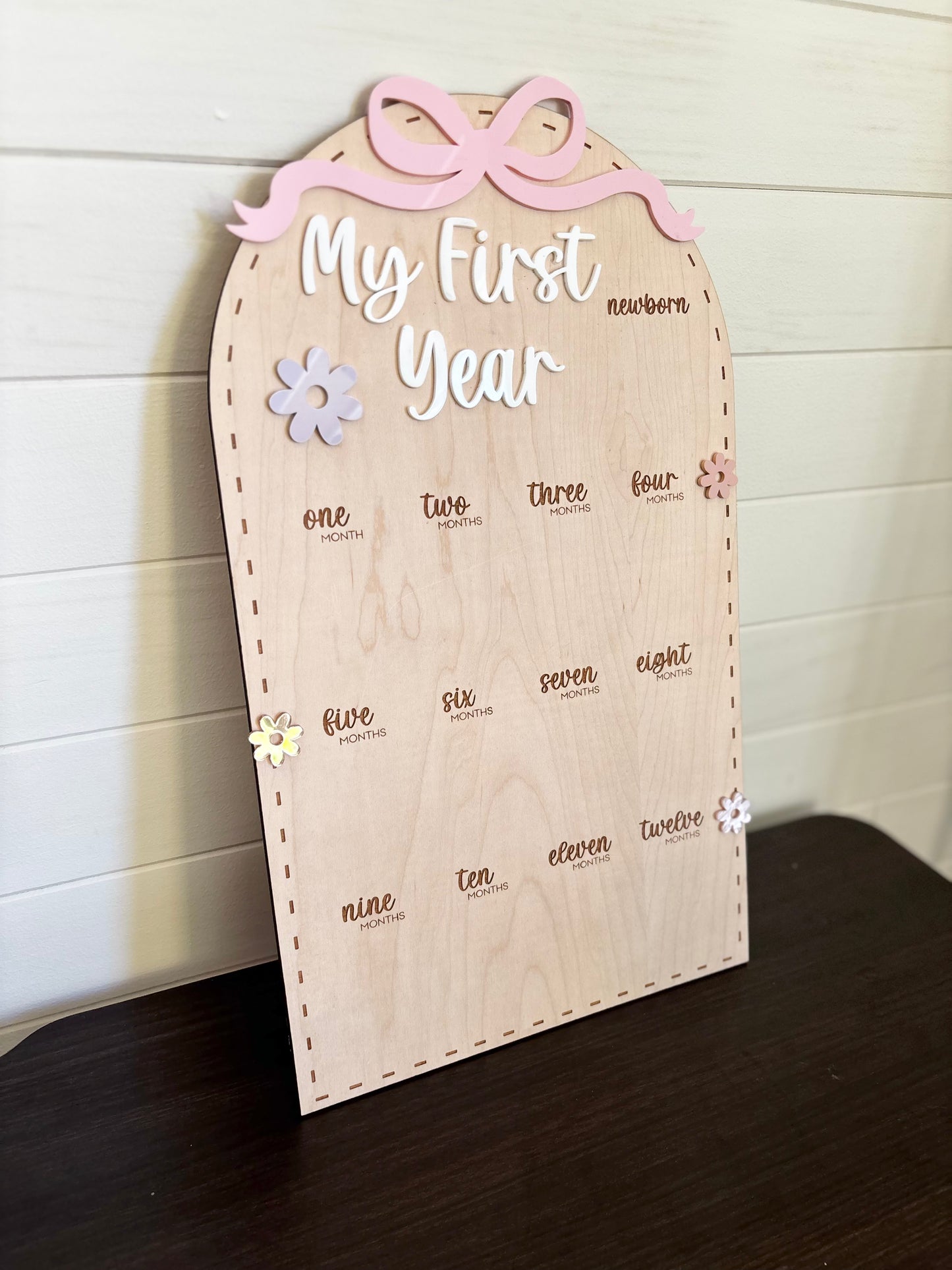 First Year Milestone Board - Bow & Floral