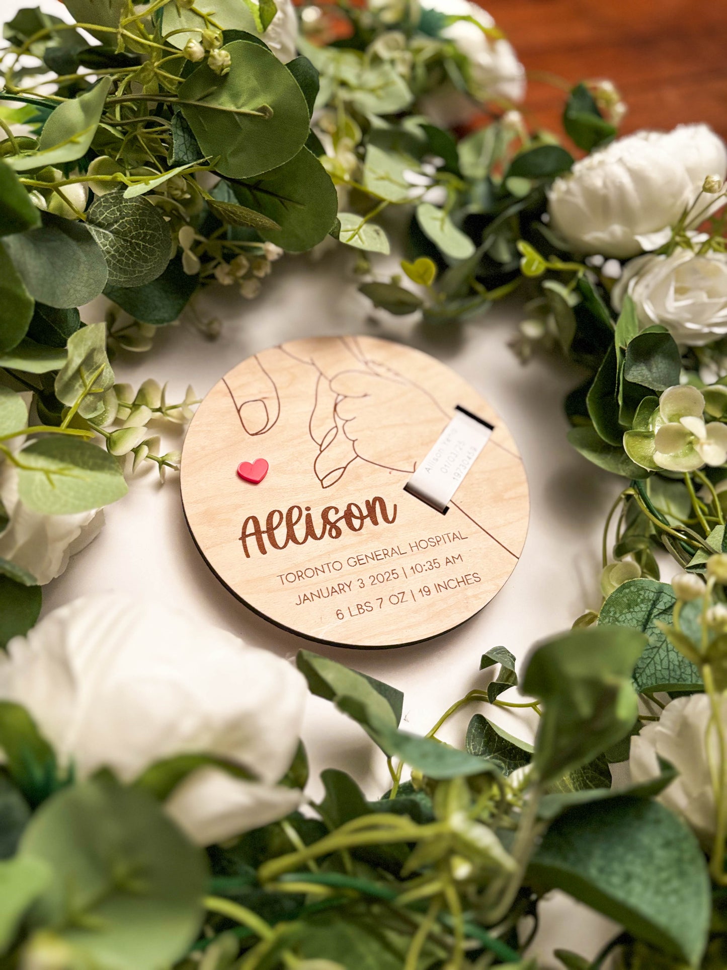 Hospital Bracelet Holder with Custom Engravings - Plaque