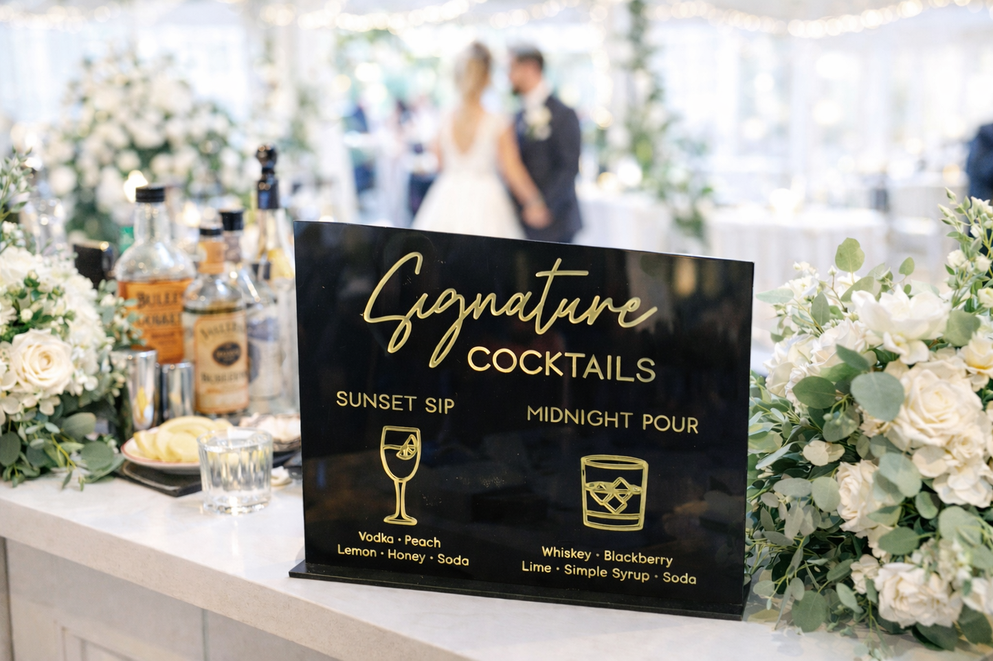 Signature Drinks - 3D Icon Bar Sign