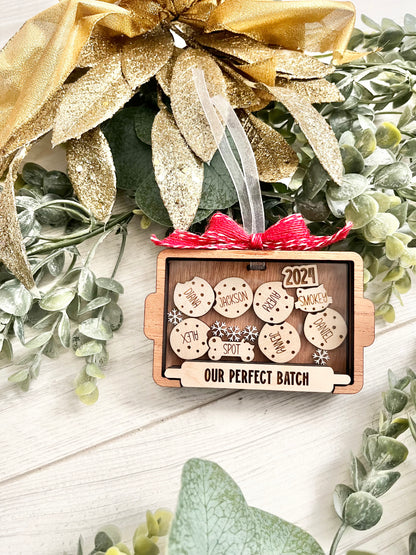 Family Shaker Ornament - Cookie Board