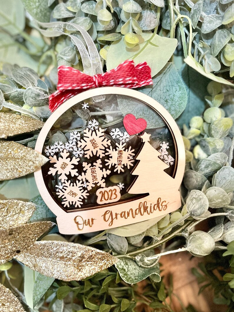 Family Shaker Ornament - Snowflake