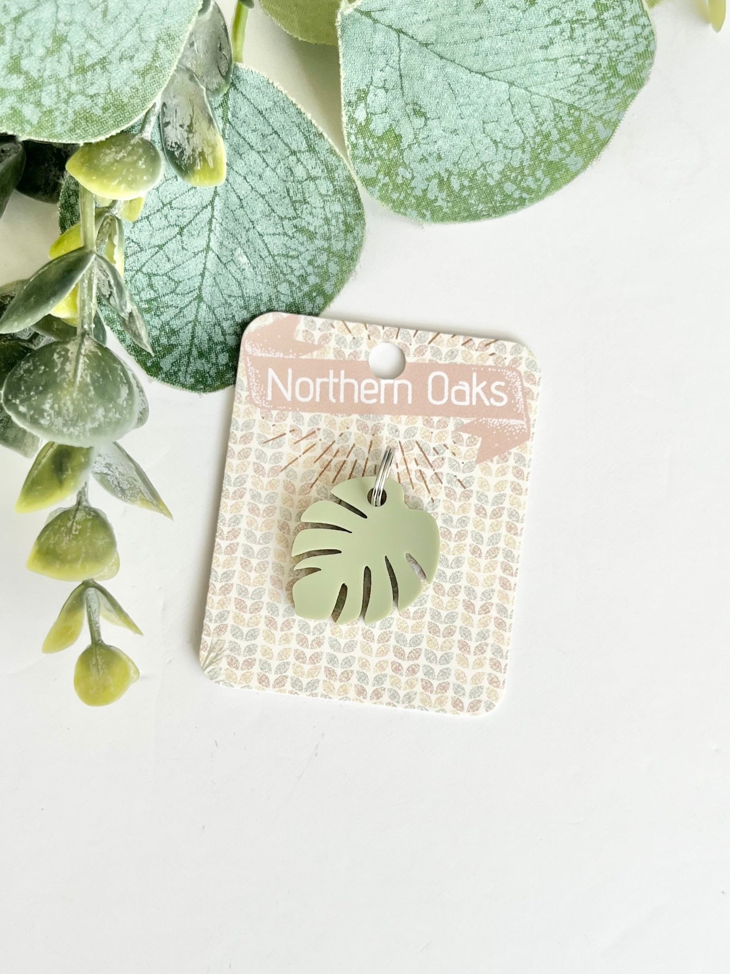 Mini Pet Charms - Monstera Leaf