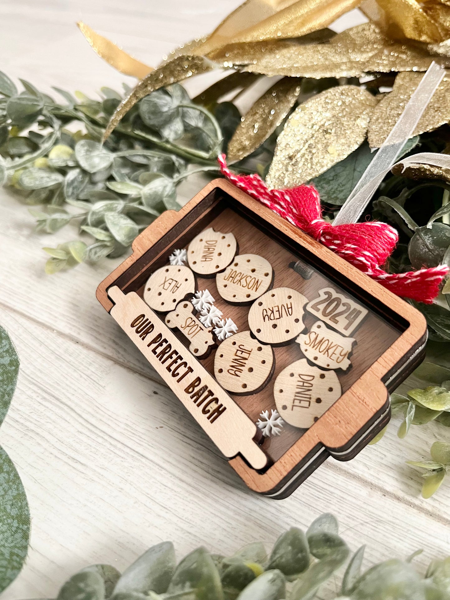 Family Shaker Ornament - Cookie Board