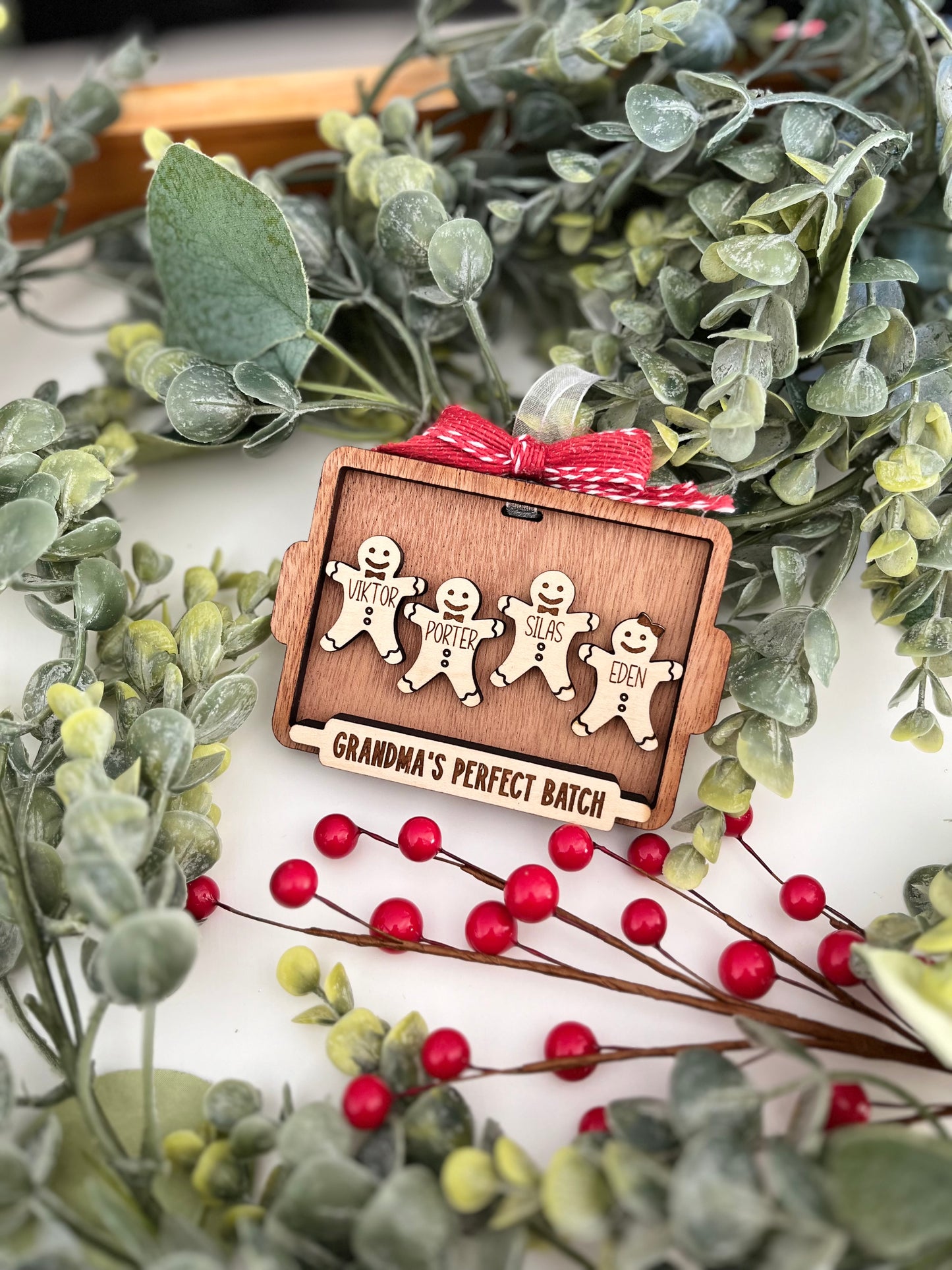 Family Ornament - Gingerbread Cookie Board