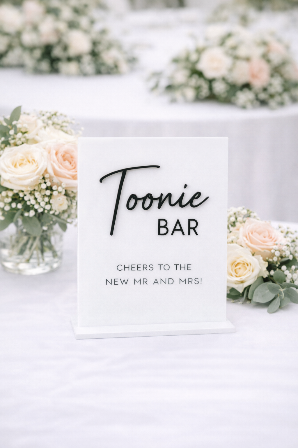 Toonie Bar - 3D Table Sign